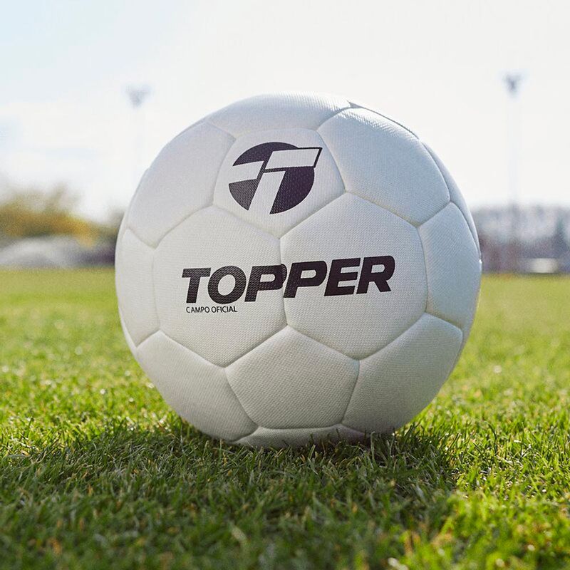Pelota-Topper-Retro-II-Campo