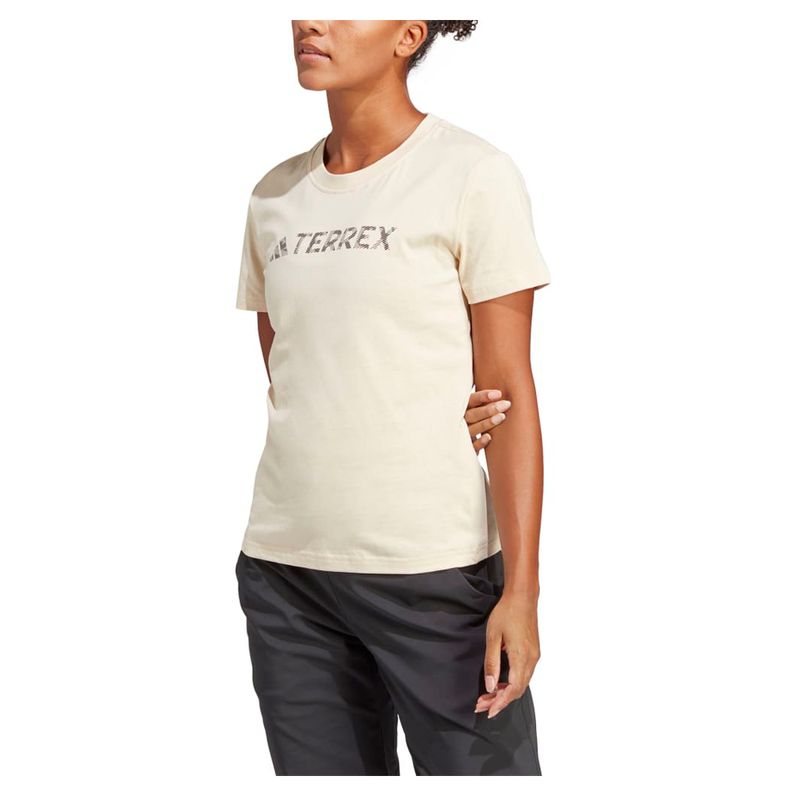 Remera de mujer adidas hot sale