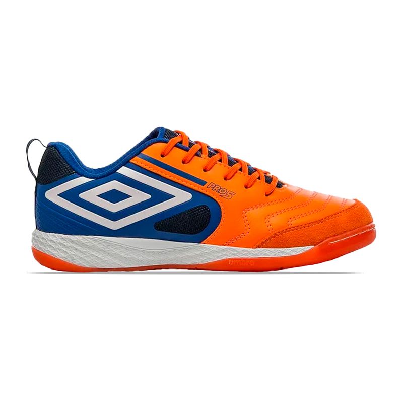 Botines de futbol umbro deals