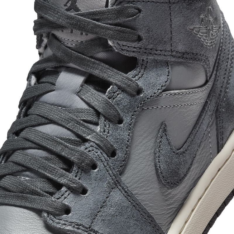 air jordan 1 size 7 womens