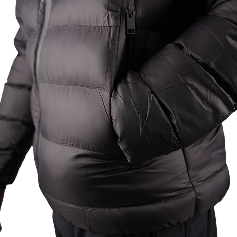 21119050-NEGRO-4.jpg