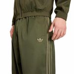 KR1386-4.jpg