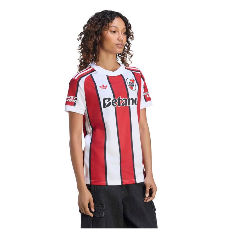 KB8795-3.jpg