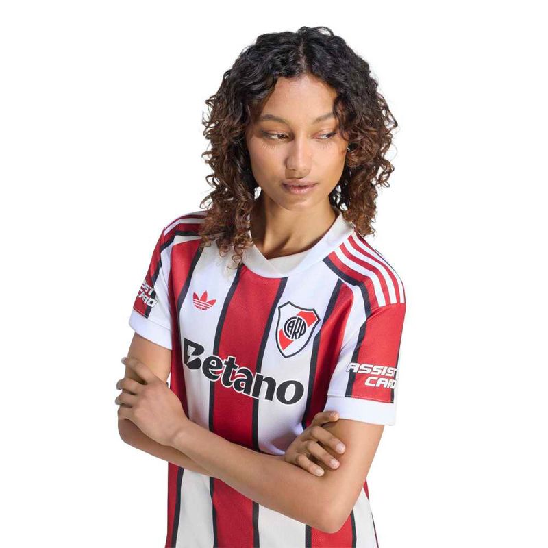 KB8795-5.jpg