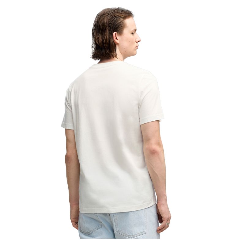 694358-87-2.jpg